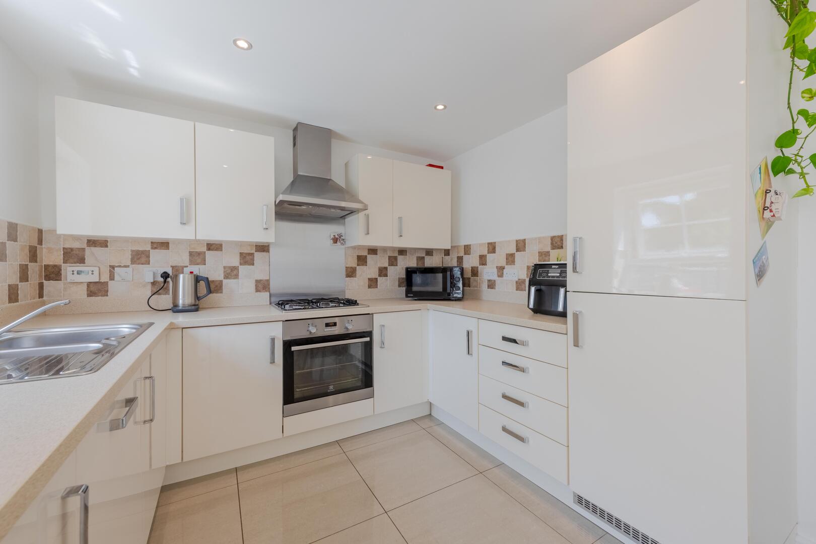 Gladstone Place, Blakedown, Kidderminster